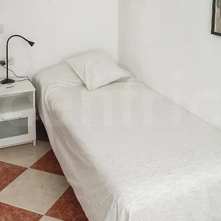 Piso En Barrio Tradicional Malagueno By Centric Malaga