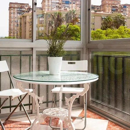 Piso En Barrio Tradicional Malagueno By Centric Malaga